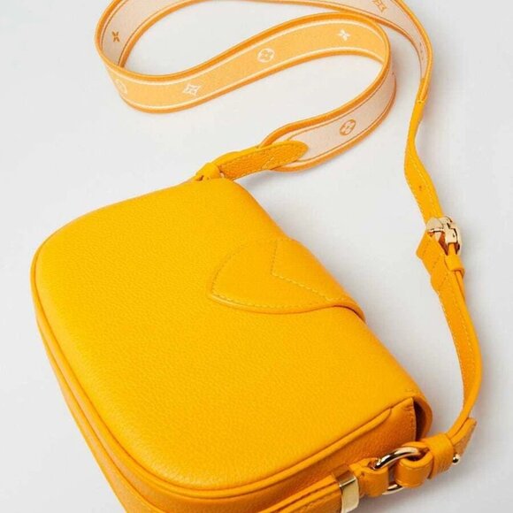 Louis Vuitton Sunbeam Yellow Calfskin Leather LV Pont 9 Soft PM Bag - Picture 10 of 12